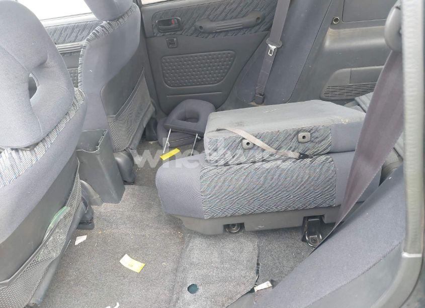 Photo 8 of 1998 Toyota Rav4 (VIN JT3GP10V5W0026814)