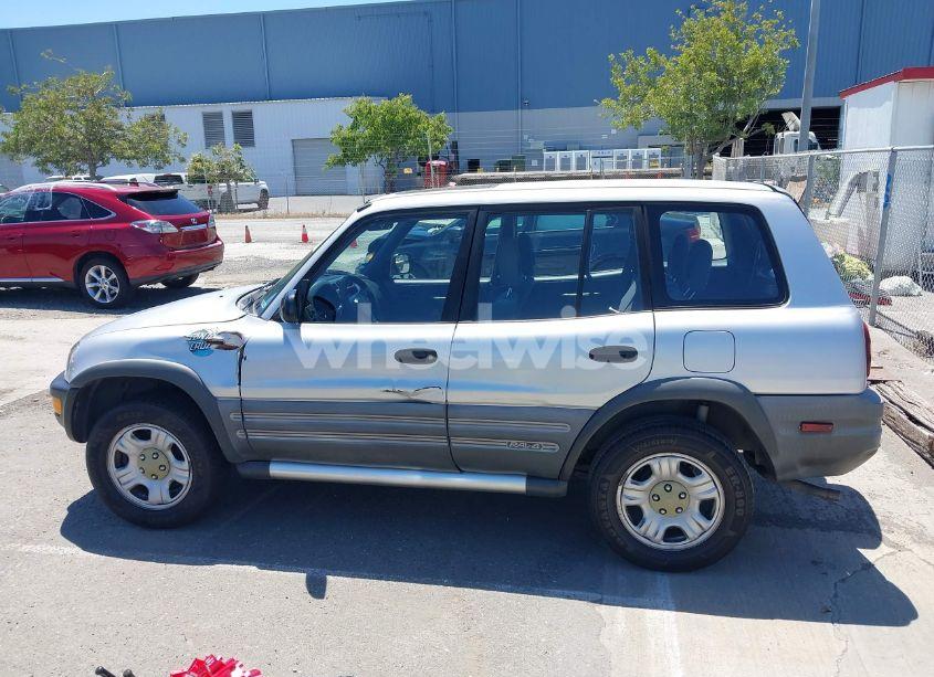 Photo 14 of 1998 Toyota Rav4 (VIN JT3GP10V7W7036719)