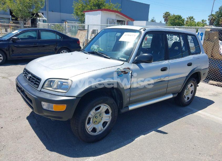 Photo 2 of 1998 Toyota Rav4 (VIN JT3GP10V7W7036719)