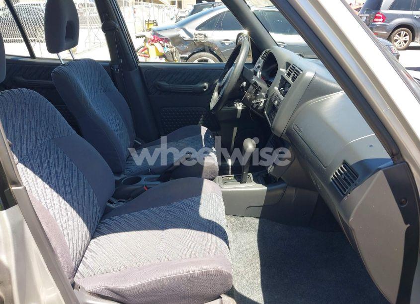 Photo 5 of 1998 Toyota Rav4 (VIN JT3GP10V7W7036719)