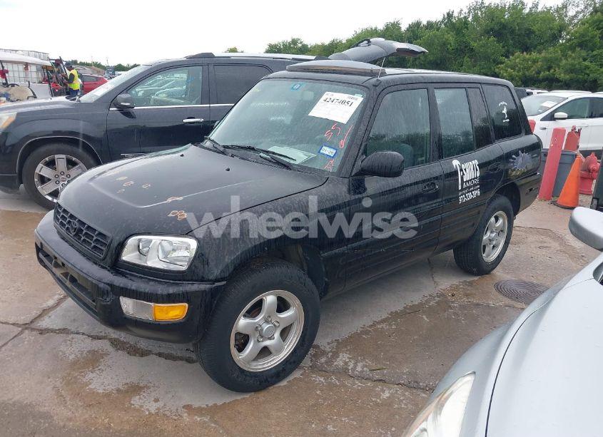 Photo 2 of 1999 Toyota Rav4 (VIN JT3GP10VXX7061972)
