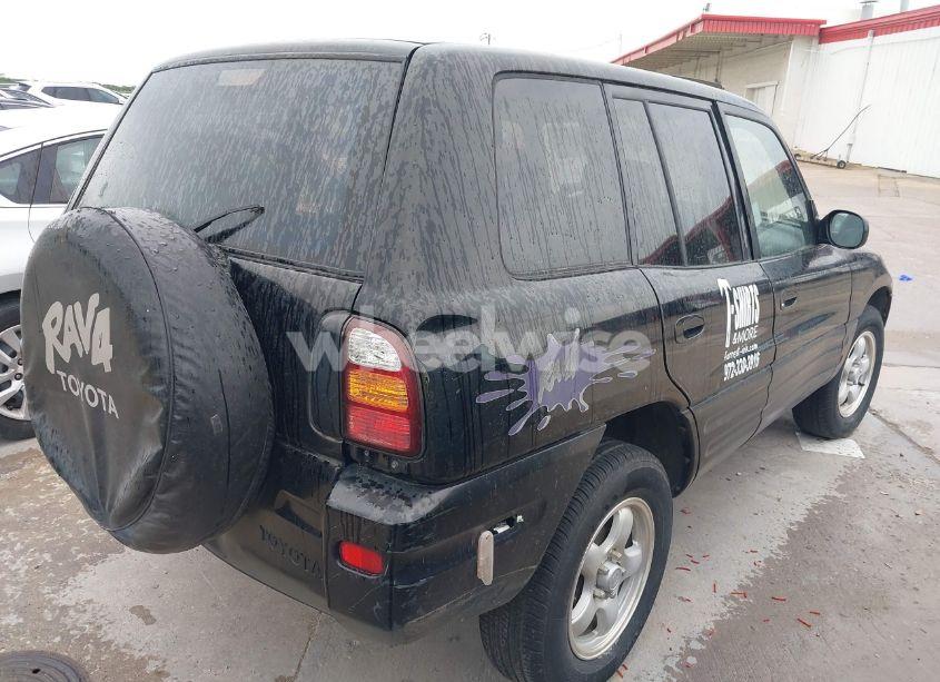 Photo 4 of 1999 Toyota Rav4 (VIN JT3GP10VXX7061972)