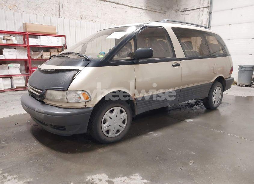 Photo 2 of 1997 Toyota Previa DX S/C (VIN JT3HK22M3V1067433)