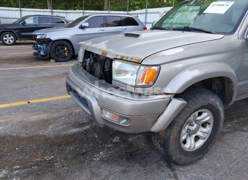 Photo 6 of 2002 Toyota 4runner SR5 V6 (VIN JT3HN86R220373086)