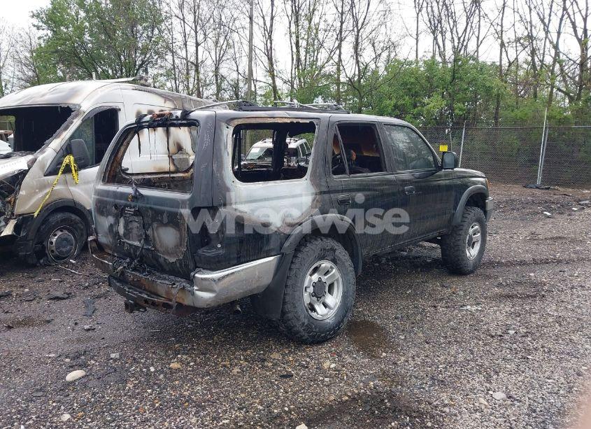Photo 4 of 1999 Toyota 4runner SR5 V6 (VIN JT3HN86R2X0239685)