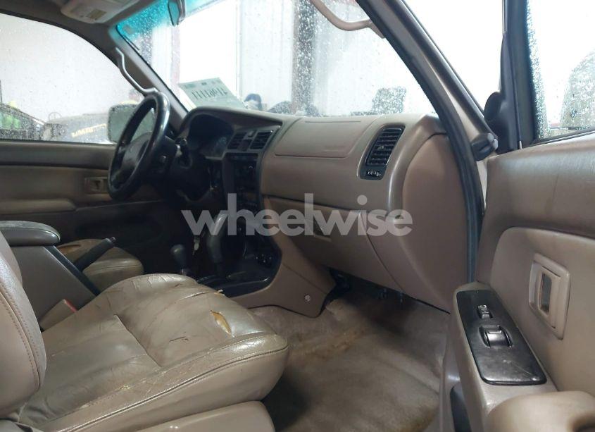 Photo 5 of 2002 Toyota 4runner SR5 V6 (VIN JT3HN86R429076882)