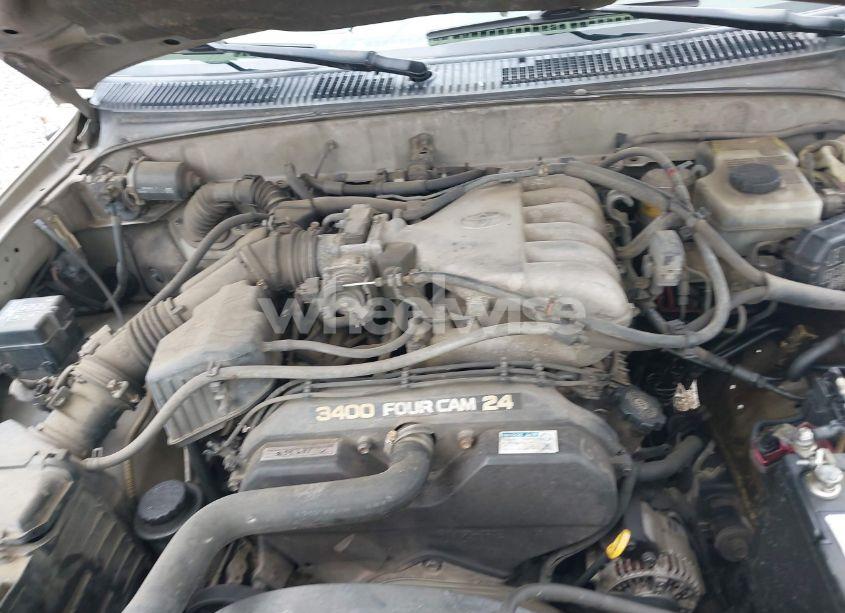 Photo 10 of 2002 Toyota 4runner SR5 V6 (VIN JT3HN86R729076942)