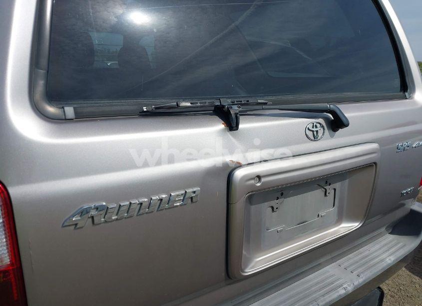 Photo 18 of 2002 Toyota 4runner SR5 V6 (VIN JT3HN86R820391737)