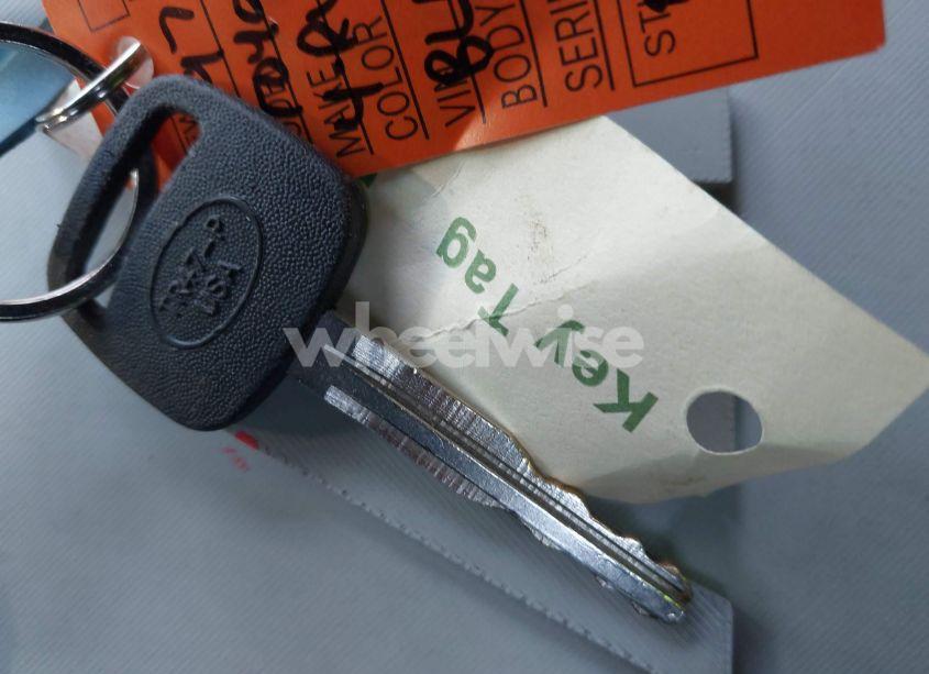 Photo 11 of 1997 Toyota 4runner LIMITED (VIN JT3HN87R0V0122277)