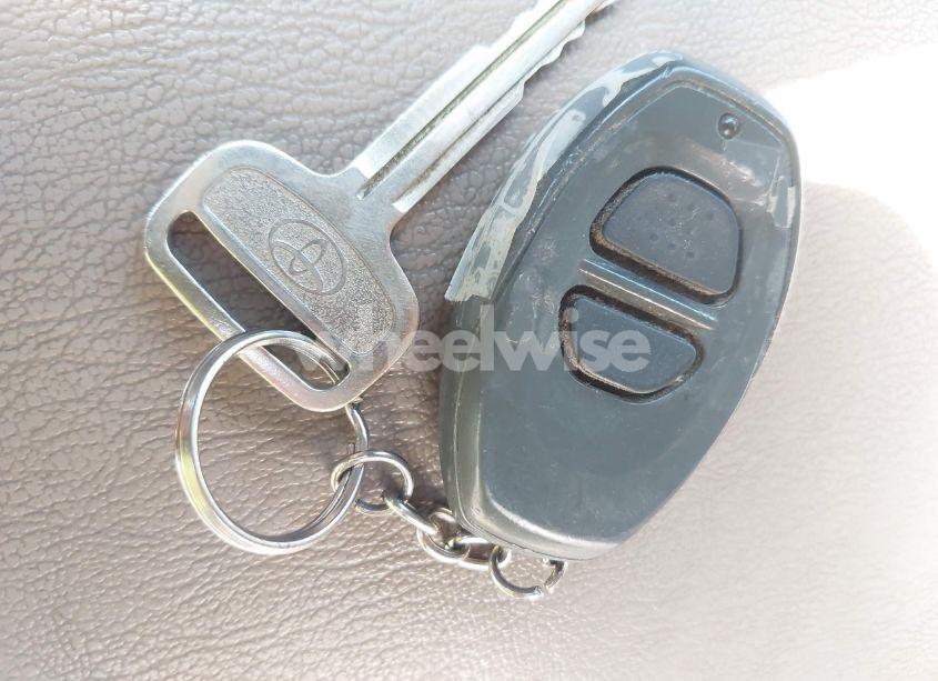 Photo 11 of 1998 Toyota 4runner SR5 V6 LIMITED (VIN JT3HN87R1W0140417)