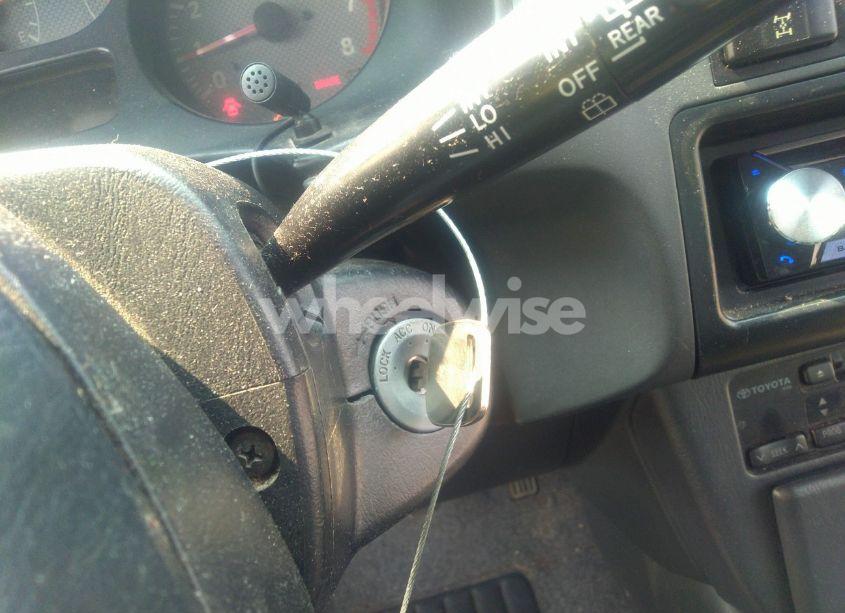 Photo 11 of 1998 Toyota Rav4 (VIN JT3HP10V2W0187559)