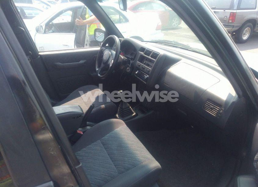 Photo 5 of 1998 Toyota Rav4 (VIN JT3HP10V2W0187559)