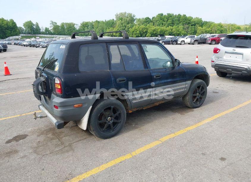Photo 4 of 1999 Toyota Rav4 (VIN JT3HP10V2X7120498)