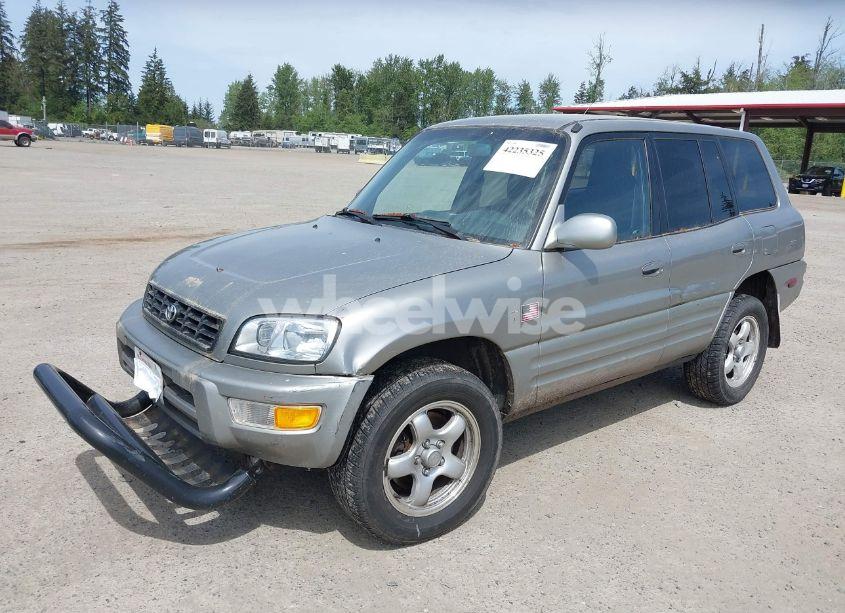 Photo 2 of 1999 Toyota Rav4 (VIN JT3HP10V5X7150112)