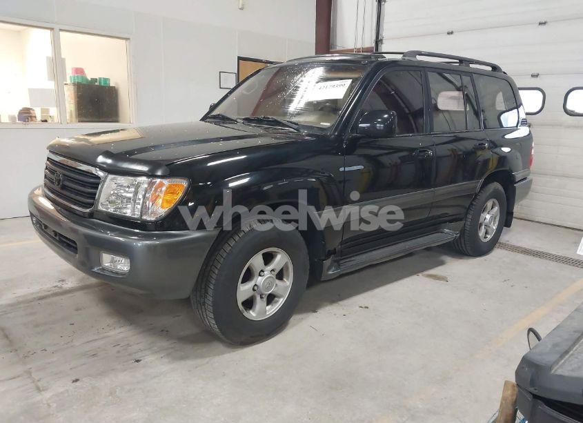 Photo 2 of 2000 Toyota Land CRUISER (VIN JT3HT05J1Y0084793)
