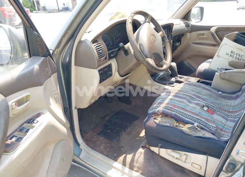 Photo 5 of 1999 Toyota Land CRUISER (VIN JT3HT05JXX0060572)