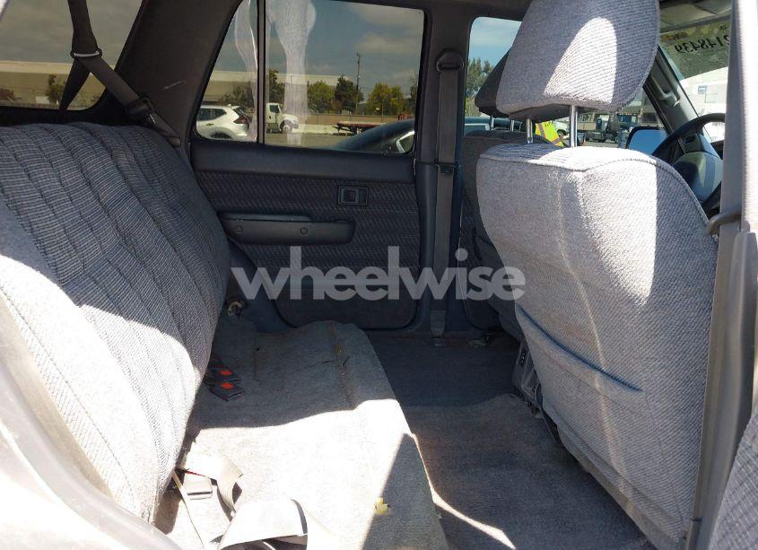 Photo 8 of 1993 Toyota 4runner VN39 SR5 (VIN JT3VN39W7P0125429)