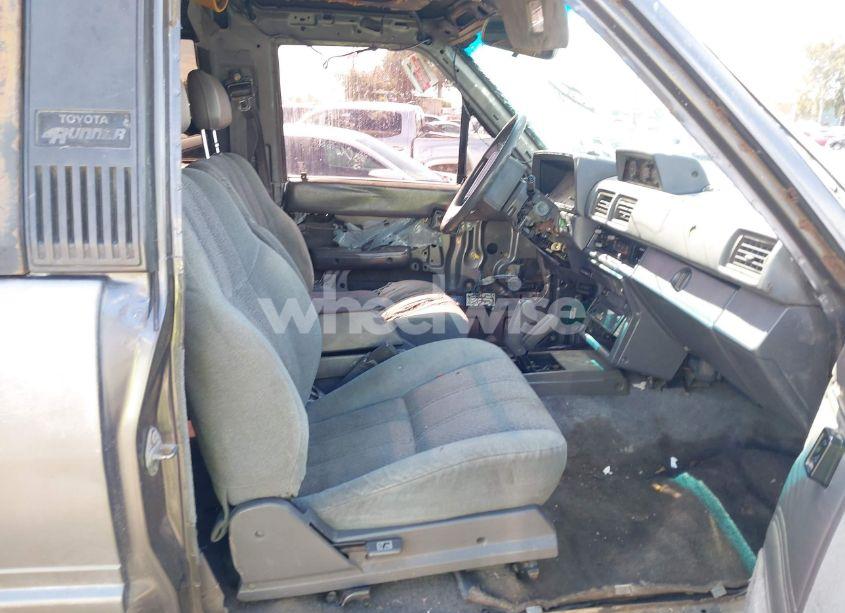 Photo 5 of 1987 Toyota 4runner RN60 (VIN JT4RN62S4H0096110)