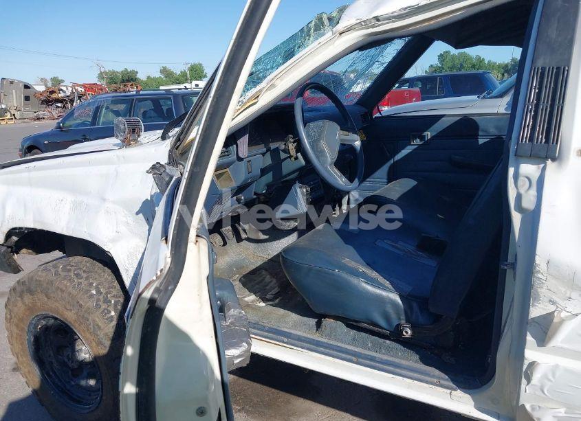 Photo 8 of 1987 Toyota Pickup RN63 STD (VIN JT4RN63R0H5030636)