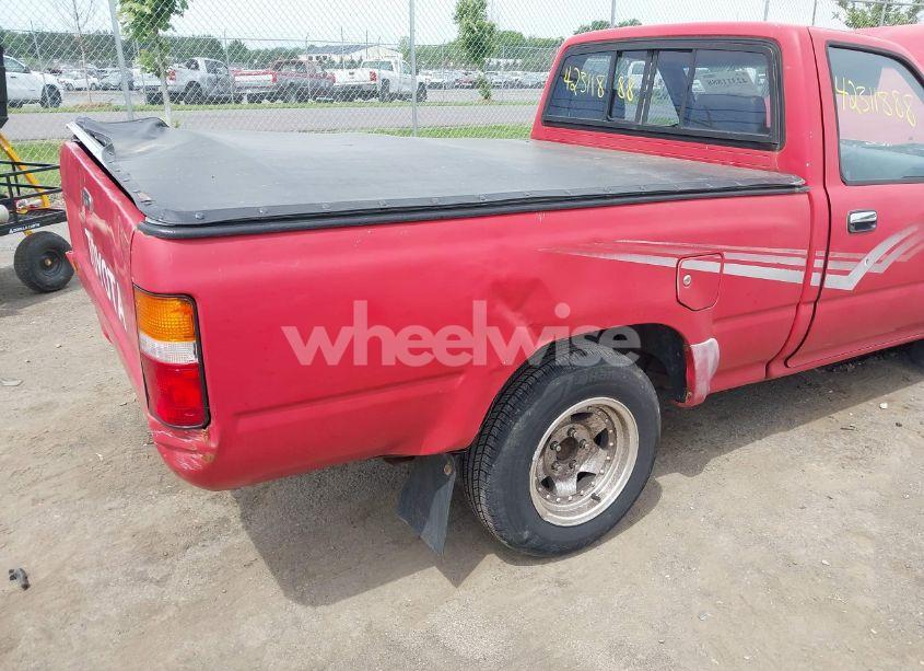 Photo 13 of 1989 Toyota Pickup 1/2 TON SHT WHEELBASE DLX (VIN JT4RN81D8K5025856)