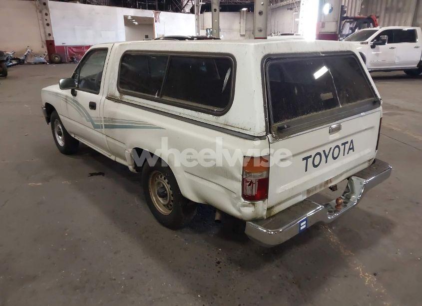 Photo 3 of 1989 Toyota Pickup 1/2 TON SHT WHEELBASE DLX (VIN JT4RN81P2K5030402)