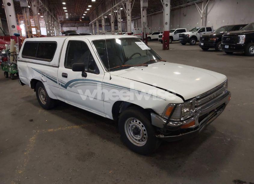 Photo 6 of 1989 Toyota Pickup 1/2 TON SHT WHEELBASE DLX (VIN JT4RN81P2K5030402)