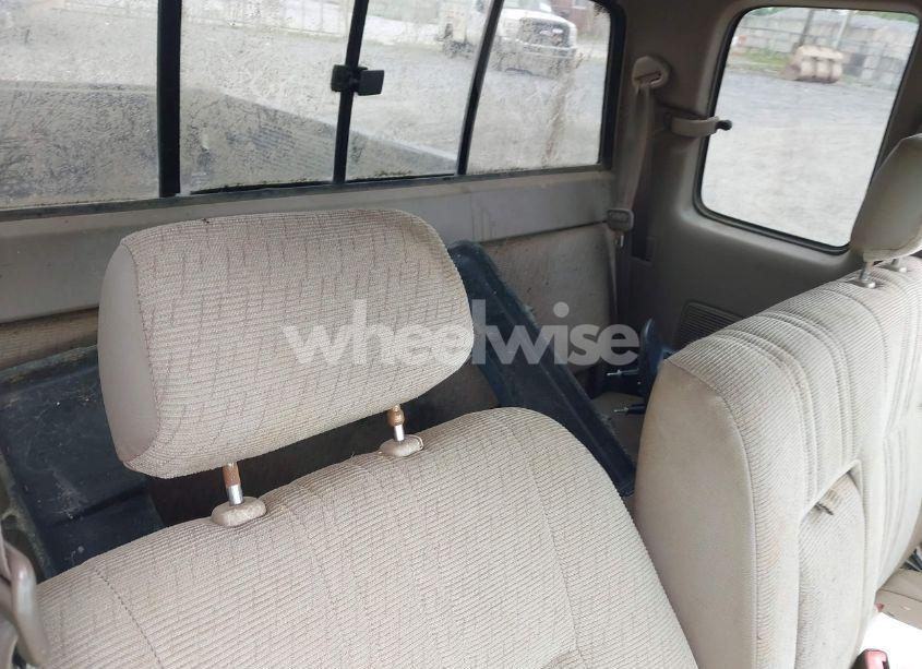 Photo 8 of 1997 Toyota T100 DX V6 (VIN JT4TN12D9V0033820)