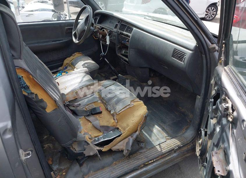 Photo 5 of 1995 Toyota T100 (VIN JT4UD10DXS0005112)