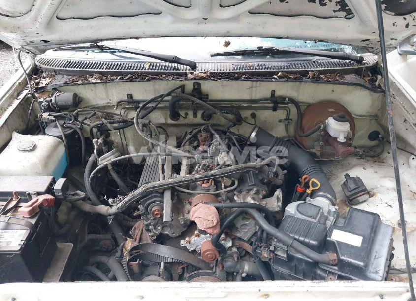 Photo 10 of 1993 Toyota T100 SR5 (VIN JT4VD10C2P0008010)