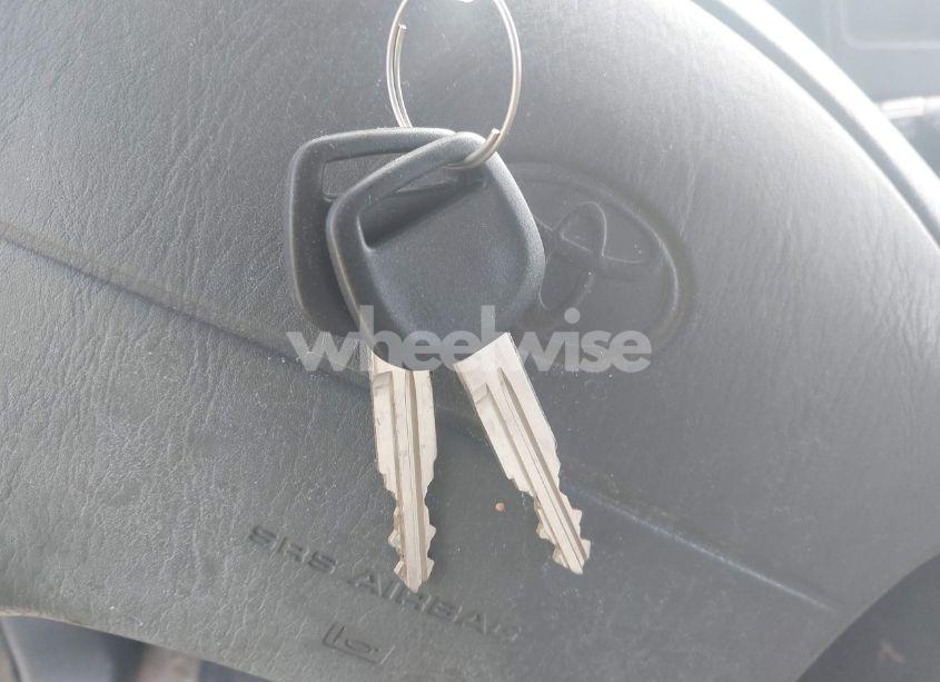 Photo 11 of 1995 Toyota T100 DX (VIN JT4VD11E5S0003702)