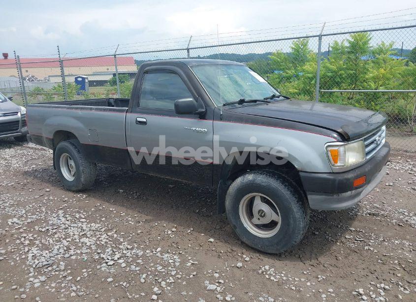 1993 Toyota T100 (VIN JT4VD20A4P0010572) main photo
