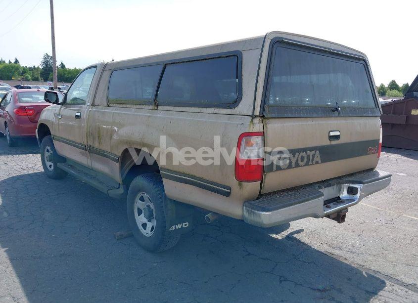 Photo 3 of 1993 Toyota T100 SR5 (VIN JT4VD20C0P0010859)
