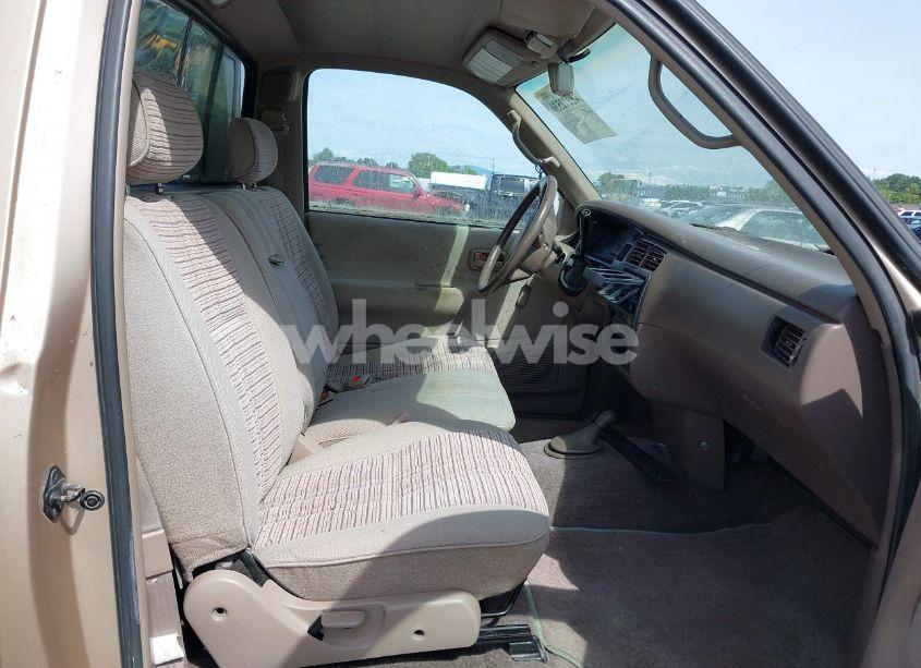 Photo 5 of 1993 Toyota T100 SR5 (VIN JT4VD20C0P0010859)