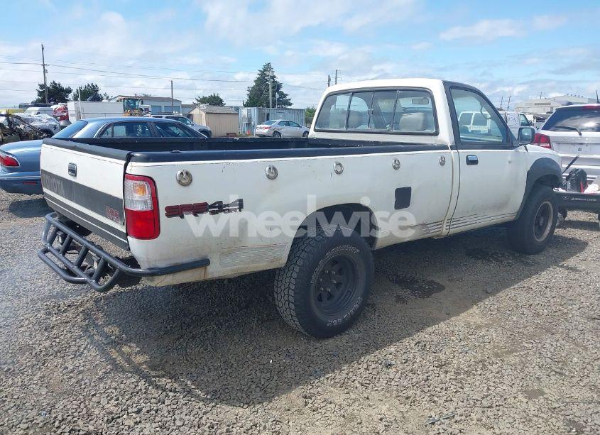 Photo 4 of 1993 Toyota T100 SR5 (VIN JT4VD20C1P0010434)