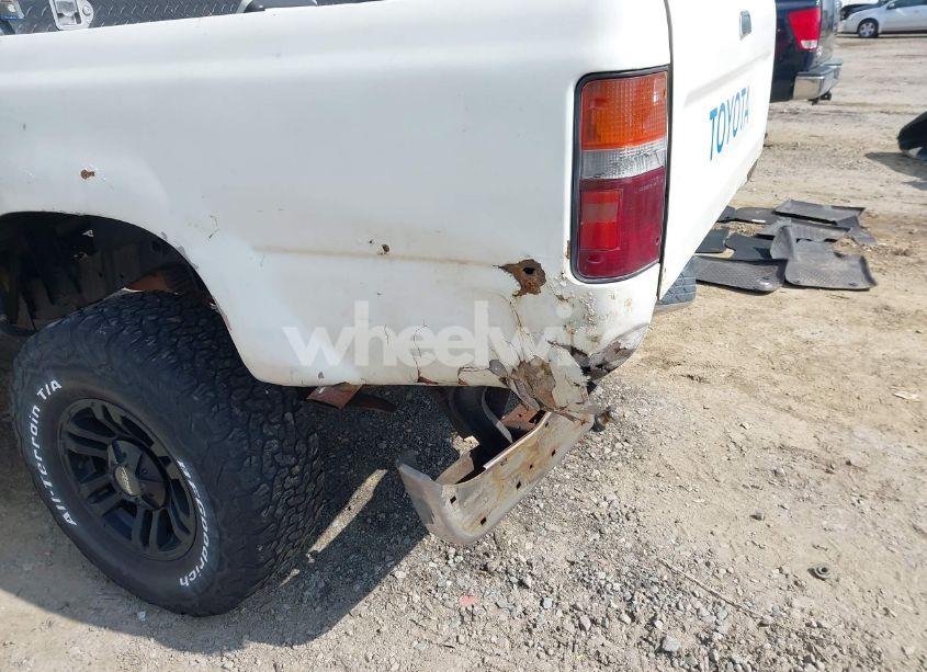 Photo 12 of 1992 Toyota Pickup 1/2 TON SHT WHEELBASE DLX (VIN JT4VN01D6N0006014)
