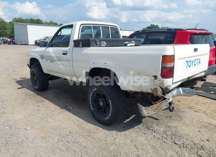 Photo 3 of 1992 Toyota Pickup 1/2 TON SHT WHEELBASE DLX (VIN JT4VN01D6N0006014)