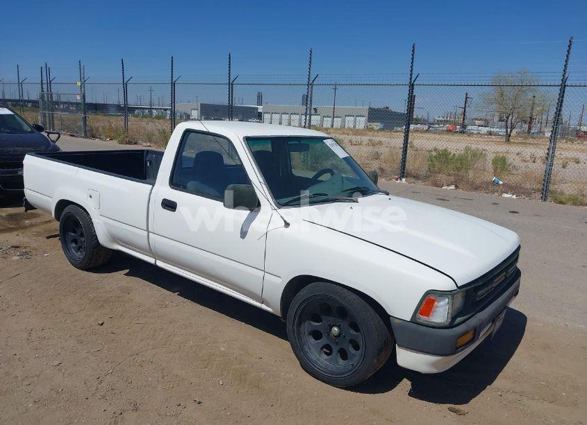 1989 Toyota Pickup 1/2 TON LNG WHEELBASE DLX (VIN JT4VN82D5K5001253) main photo