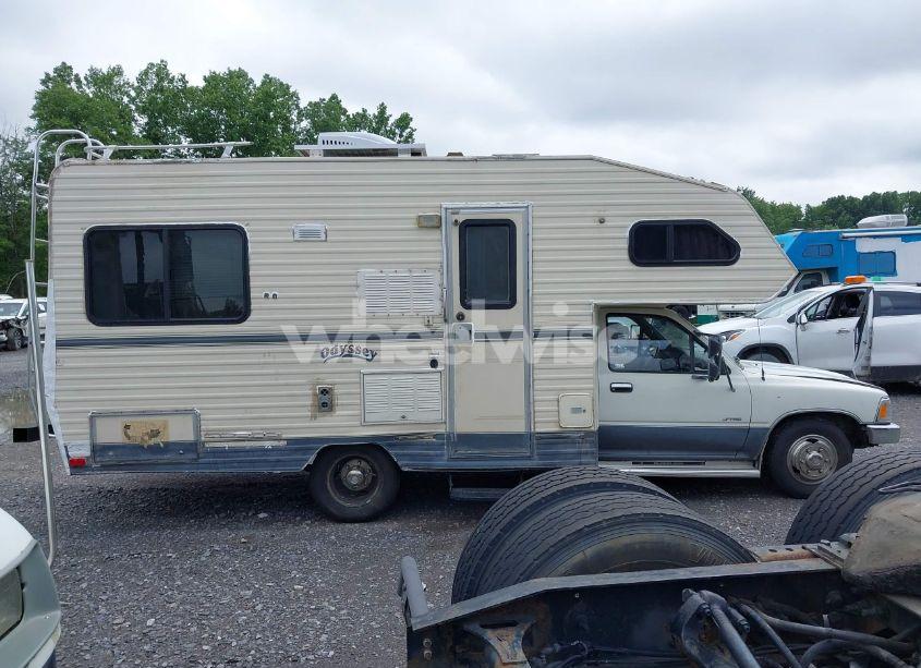 Photo 13 of 1991 Toyota Pickup CAB CHASSIS SUPER LONG WB (VIN JT5VN94T0M0021416)
