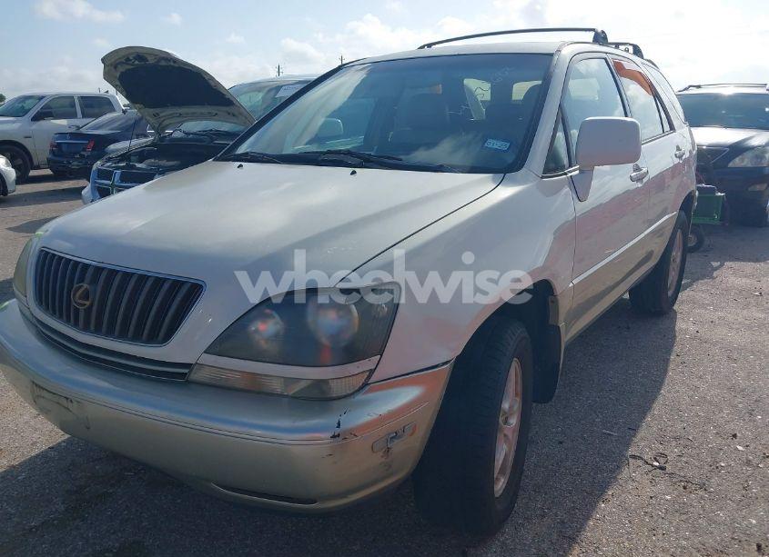 Photo 2 of 1999 Lexus Rx 300 (VIN JT6GF10U1X0018806)