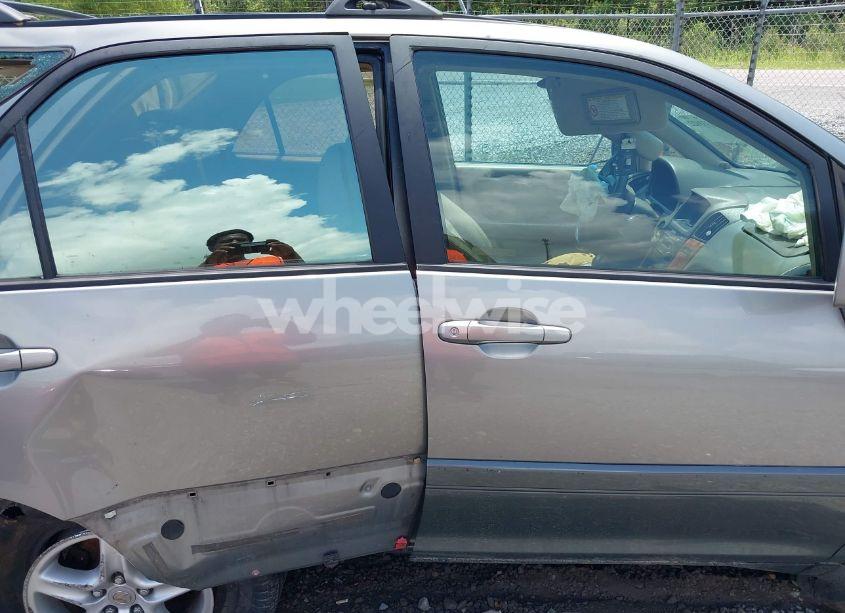 Photo 12 of 2000 Lexus Rx 300 (VIN JT6GF10U9Y0065504)