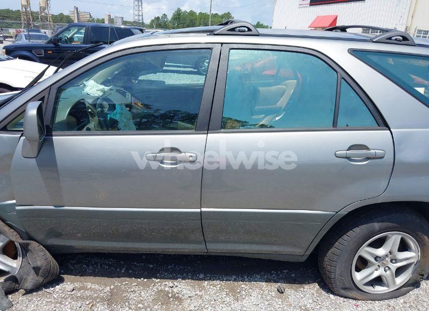 Photo 13 of 2000 Lexus Rx 300 (VIN JT6GF10U9Y0065504)