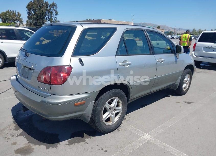 Photo 4 of 1999 Lexus Rx 300 (VIN JT6HF10U2X0025123)