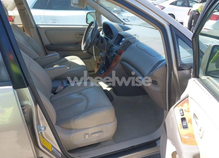 Photo 5 of 1999 Lexus Rx 300 (VIN JT6HF10U2X0063032)