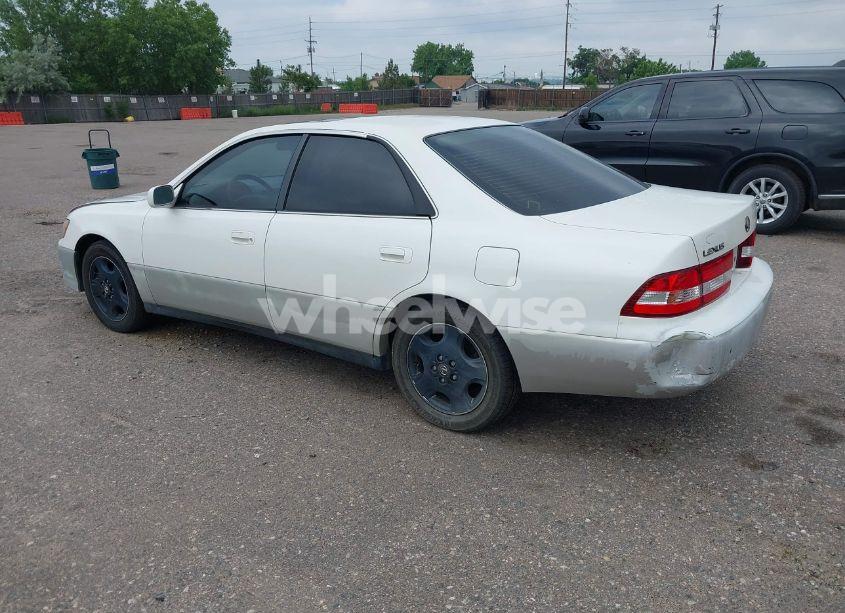 Photo 3 of 2001 Lexus Es 300 (VIN JT8BF28G210320831)