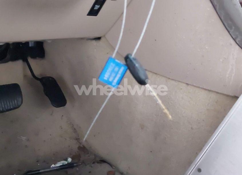 Photo 11 of 2001 Lexus Es 300 (VIN JT8BF28G310302967)