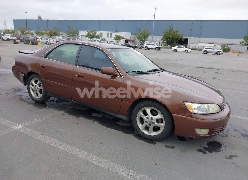 2001 Lexus Es 300 (VIN JT8BF28G310340604) main photo