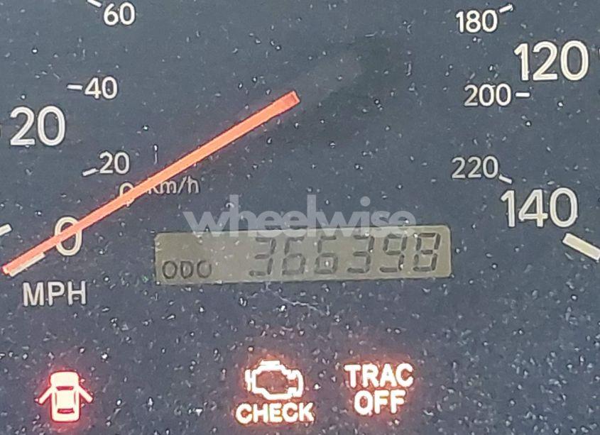 Photo 15 of 2001 Lexus Es 300 (VIN JT8BF28G610332982)