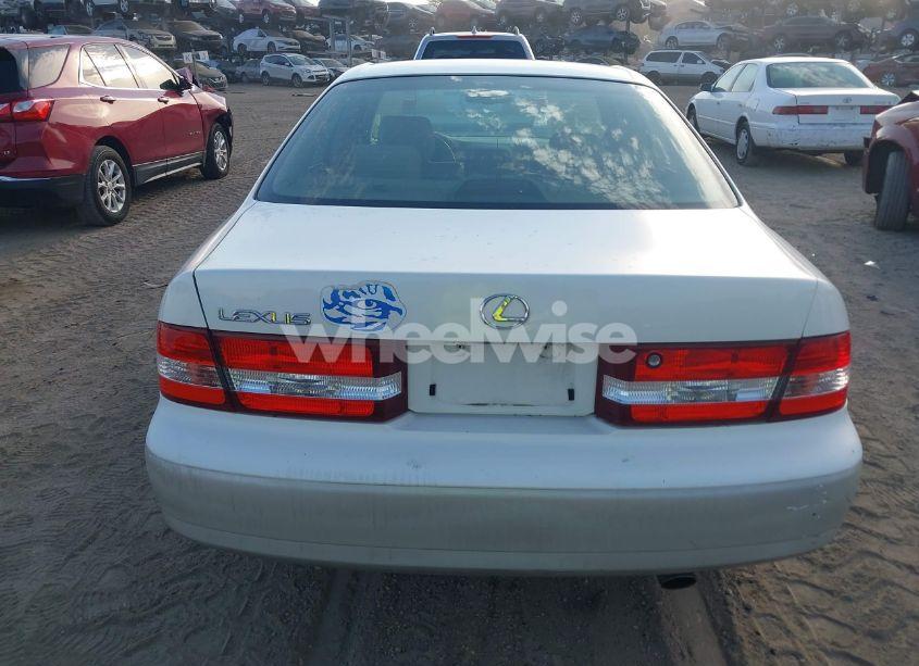 Photo 16 of 2001 Lexus Es 300 (VIN JT8BF28G610332982)