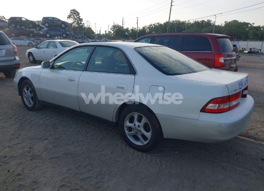 Photo 3 of 2001 Lexus Es 300 (VIN JT8BF28G610332982)