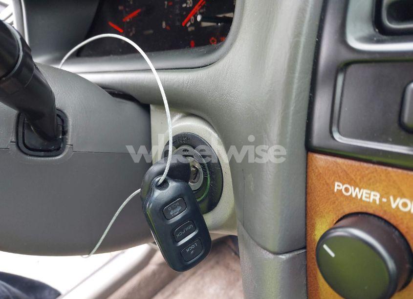 Photo 11 of 2001 Lexus Es 300 (VIN JT8BF28G910332295)